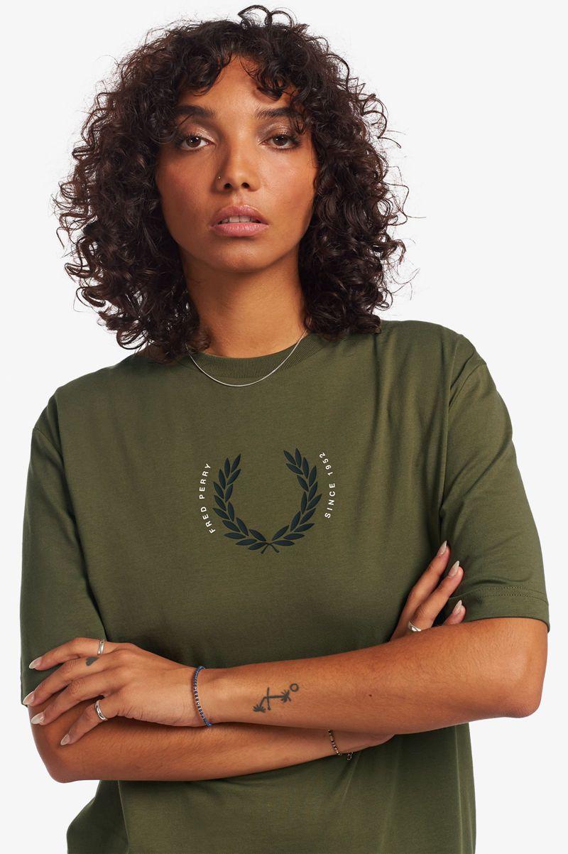 Green Fred Perry Laurel Wreath Women's T Shirts | PH 2039ILHS